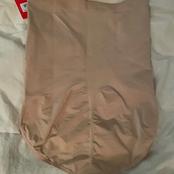 Spanx Sculpt-Oncore High Waisted Brief Size Large ~ NWT - Picture 7 of 7